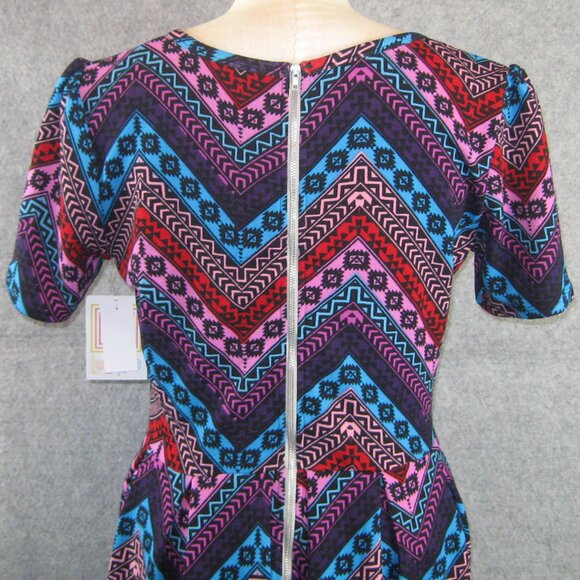 LuLaRoe Textured Stetch Amelia Dress Large NWT - Picture 3 of 6